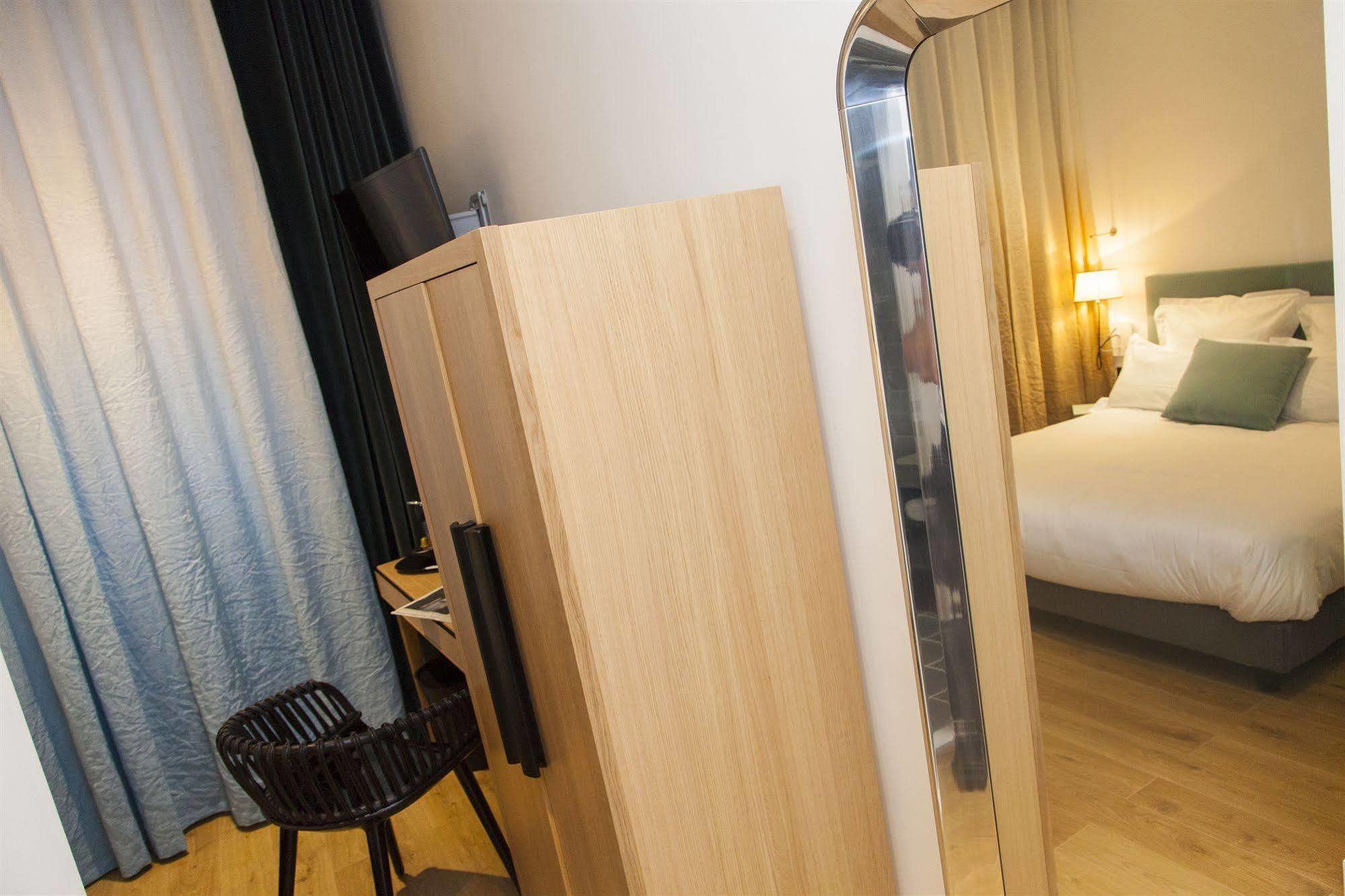 The Originals Boutique, Hotel Le Lion, Clermont-Ferrand Eksteriør billede